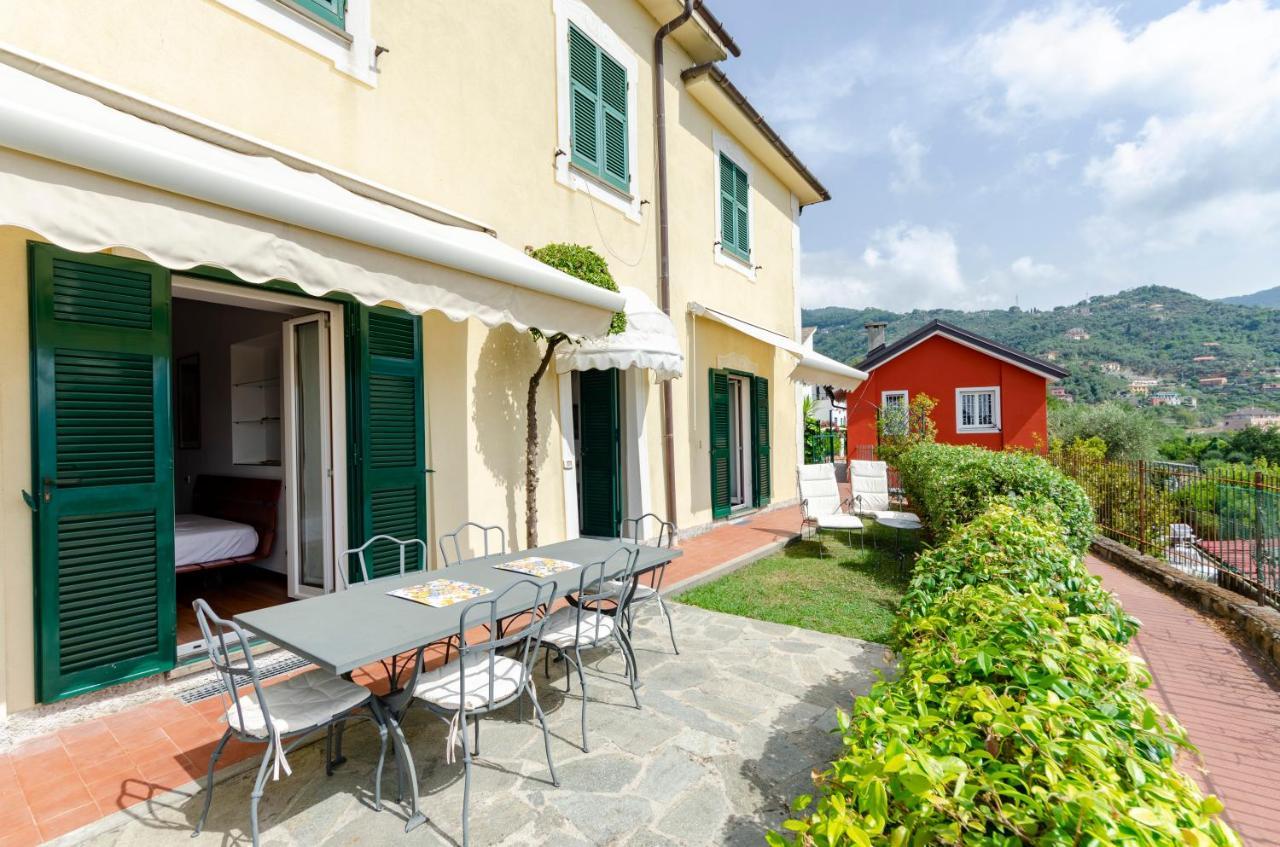 Joivy Inviting Flat With Garden And Sea View In Rapallo Bagian luar foto