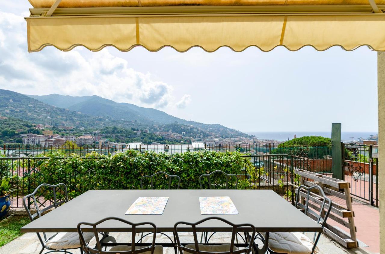 Joivy Inviting Flat With Garden And Sea View In Rapallo Bagian luar foto
